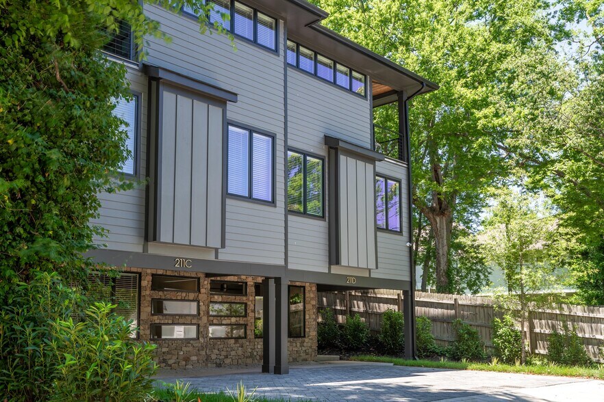 More Photos Of 211 N 9th St, Nashville Apartments For Sale