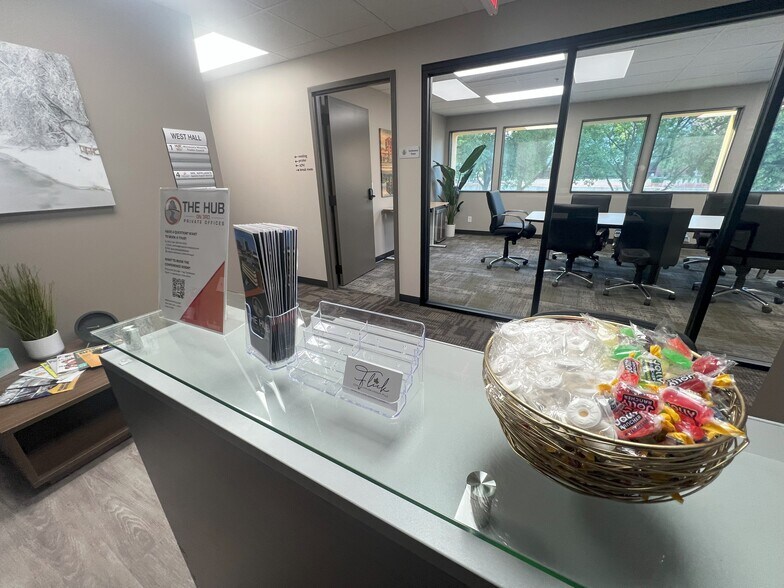 More Photos Of 300 3rd Ave SE, Rochester Coworking Space