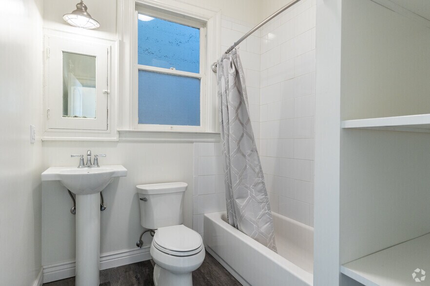 More Photos Of 1183-1185 Howard St, San Francisco Storefront Retail Office For Lease