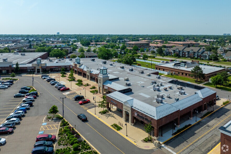 More Photos Of 101-295 Rice Lake Sq, Wheaton Supermarket For Sale
