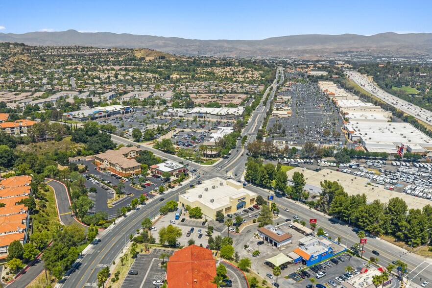 More Photos Of 24840 Pico Canyon Rd, Santa Clarita Freestanding For Sale