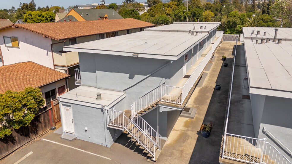 More Photos Of 1777-1781 Sausal St, Oakland Apartments For Sale