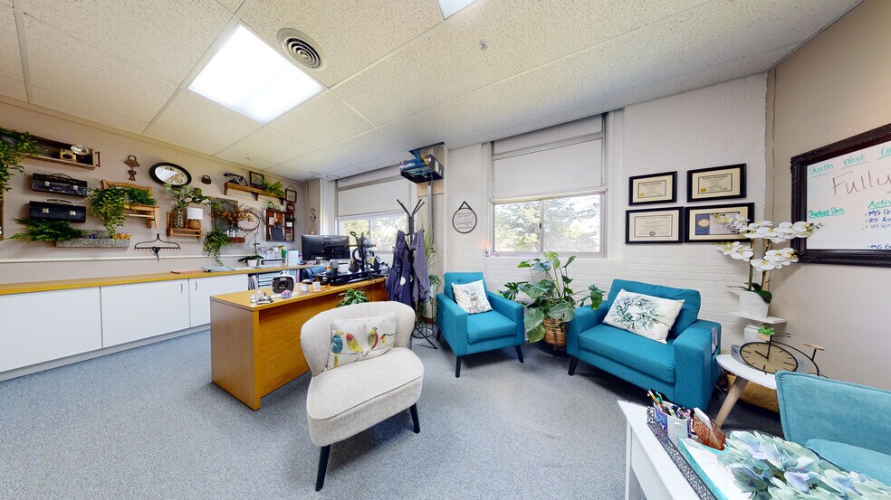 More Photos Of 410 Colorado Ave, Laurel Office For Sale