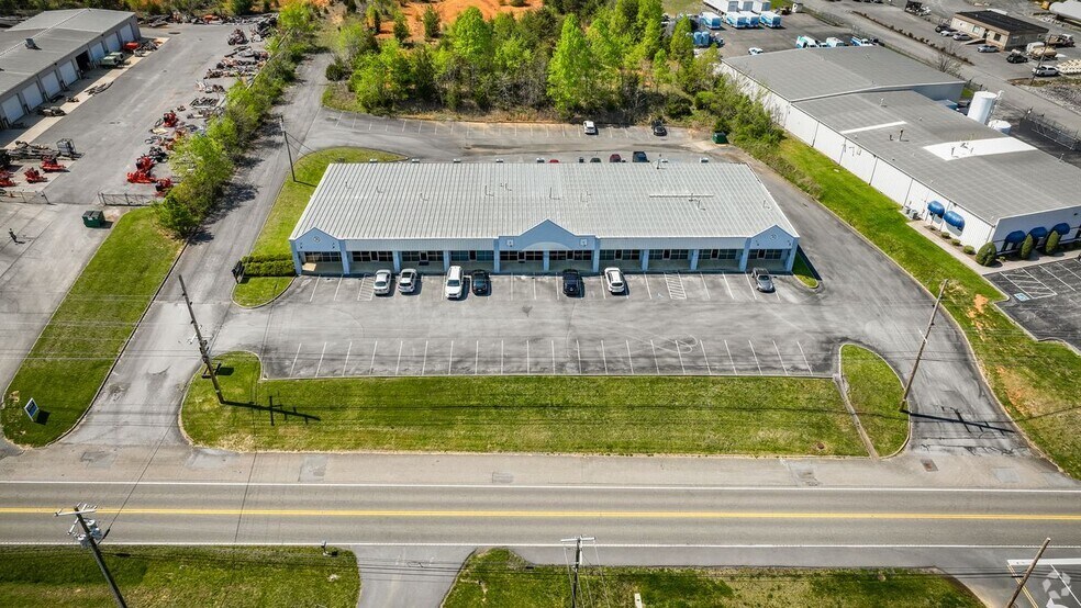More Photos Of 2016-1-8 Highway 75, Blountville Office For Lease