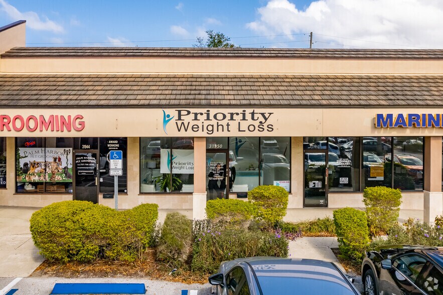 More Photos Of 31918 US Highway 19 N, Palm Harbor Unknown For Lease
