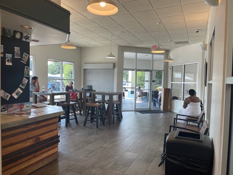 More Photos Of 3124 Collinsworth St, Fort Worth Carwash For Sale