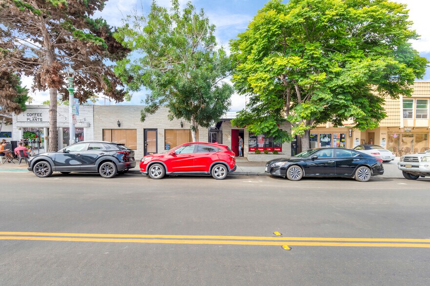 More Photos Of 4835-4837 Voltaire St, San Diego General Retail For Sale
