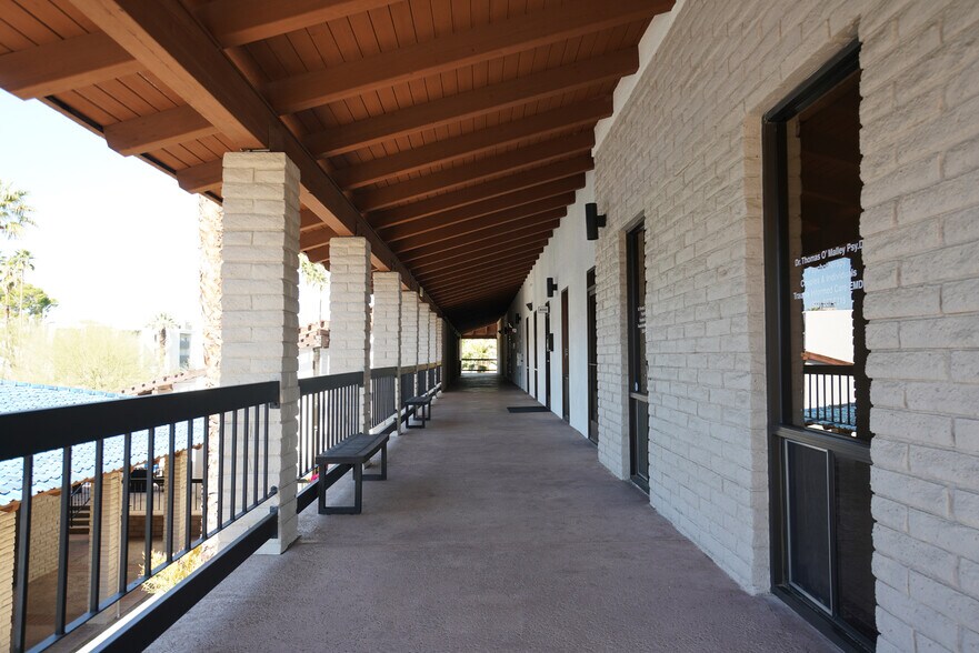 More Photos Of 2825 E Tahquitz Canyon Way, Palm Springs Medical For Sale