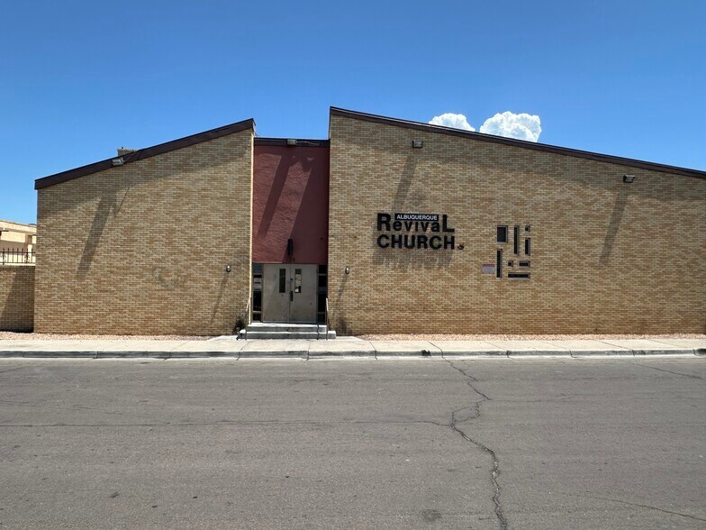 More Photos Of 124 Texas St NE, Albuquerque Religious Facility For Sale