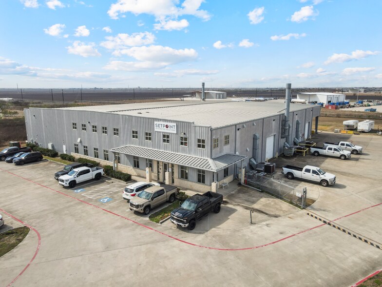 Primary Photo Of 1257 Southern Minerals Rd, Corpus Christi Warehouse For Sale