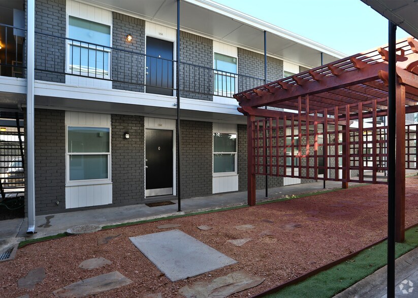 More Photos Of 5601 Birchman Ave, Fort Worth Apartments For Sale