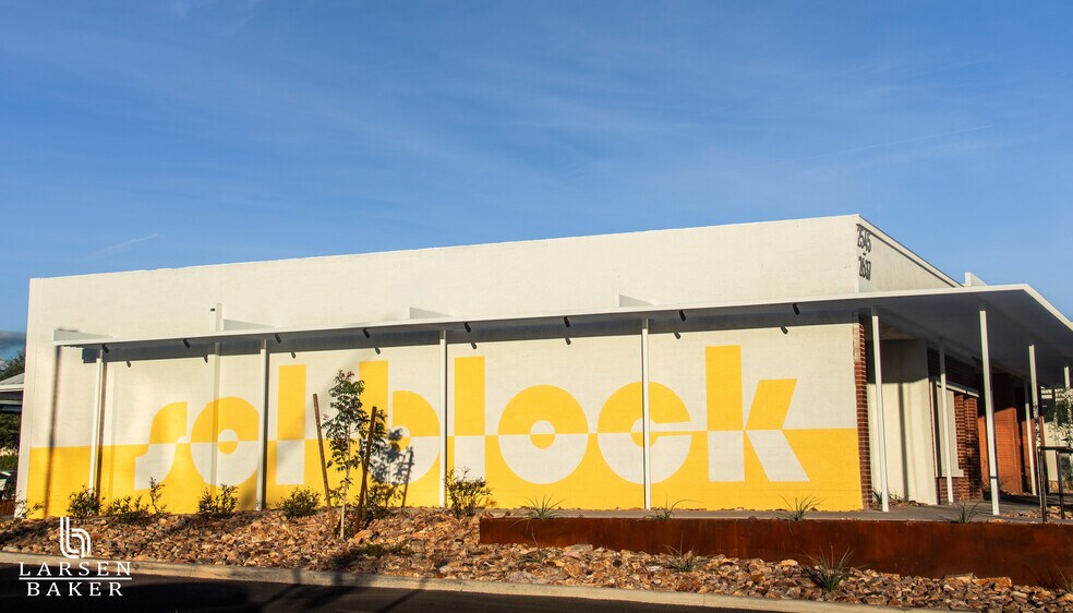 Primary Photo Of 2627 E Broadway Blvd, Tucson Unknown For Lease