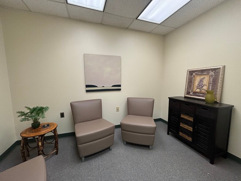 More Photos Of 40 Winter St, Rochester Office For Sale