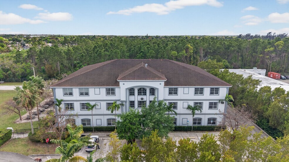 More Photos Of 713 W Palm Dr, Florida City Schools For Sale