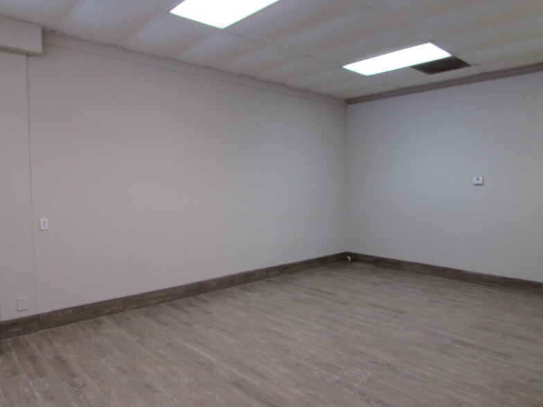 More Photos Of 2399 Lawrenceville Hwy, Lawrenceville Storefront Retail Office For Sale