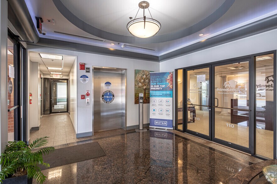 More Photos Of 10 N Jefferson St, Frederick Office For Lease