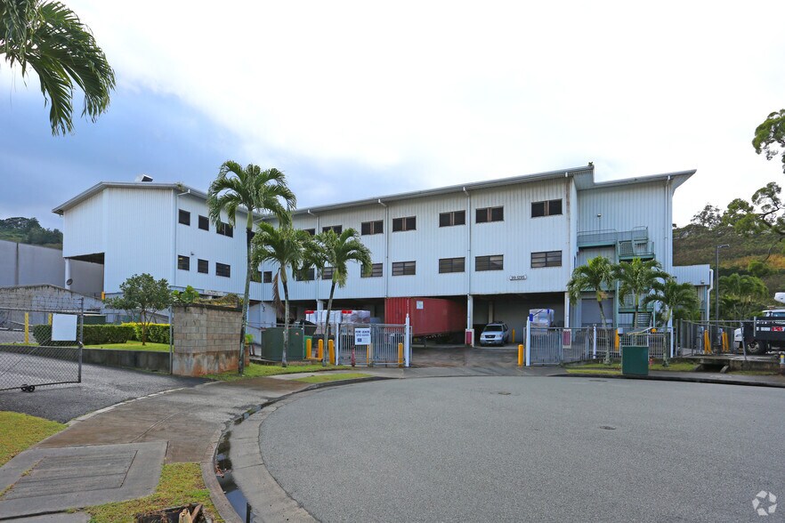 More Photos Of 99-1295 Waiua Pl, Aiea Warehouse For Lease