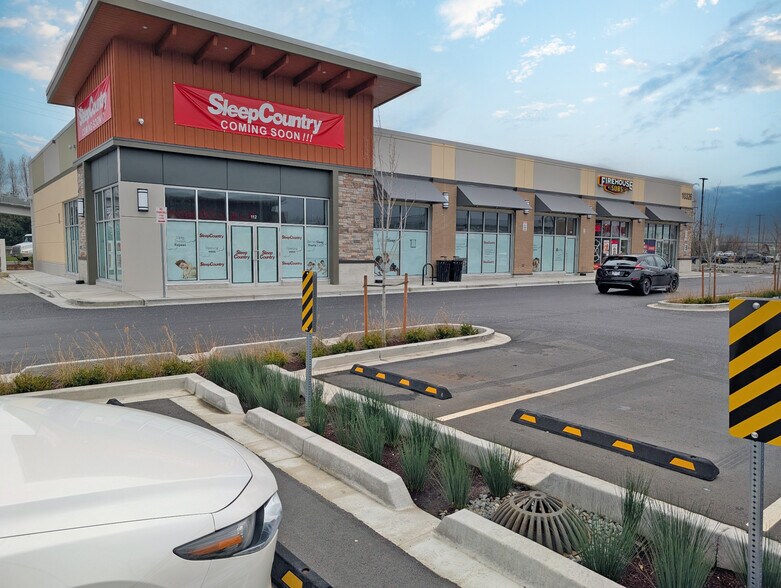 More Photos Of 10330 Mcdonald Park Rd, Sidney Storefront For Lease
