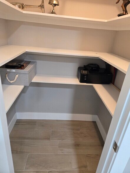 More Photos Of 13551 Walsingham Rd, Largo Office Residential For Sale