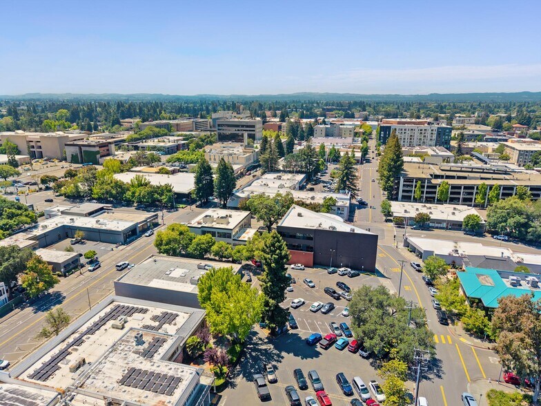 More Photos Of 801 4th St, Santa Rosa Office For Sale