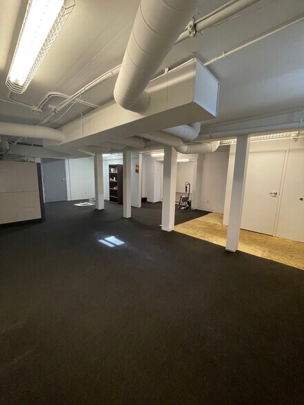 More Photos Of 226 California Ave, Reno Office For Lease
