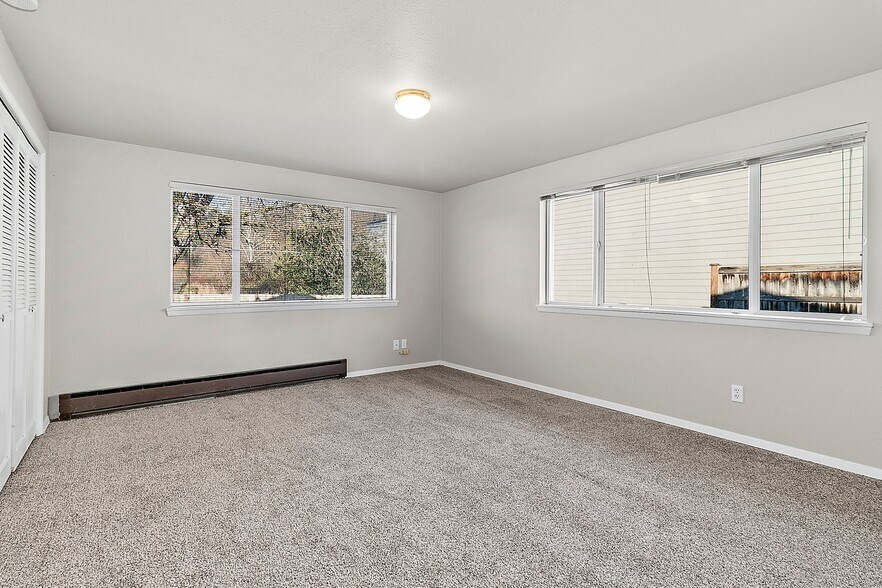 More Photos Of 16421 64th St E, Sumner Specialty For Sale