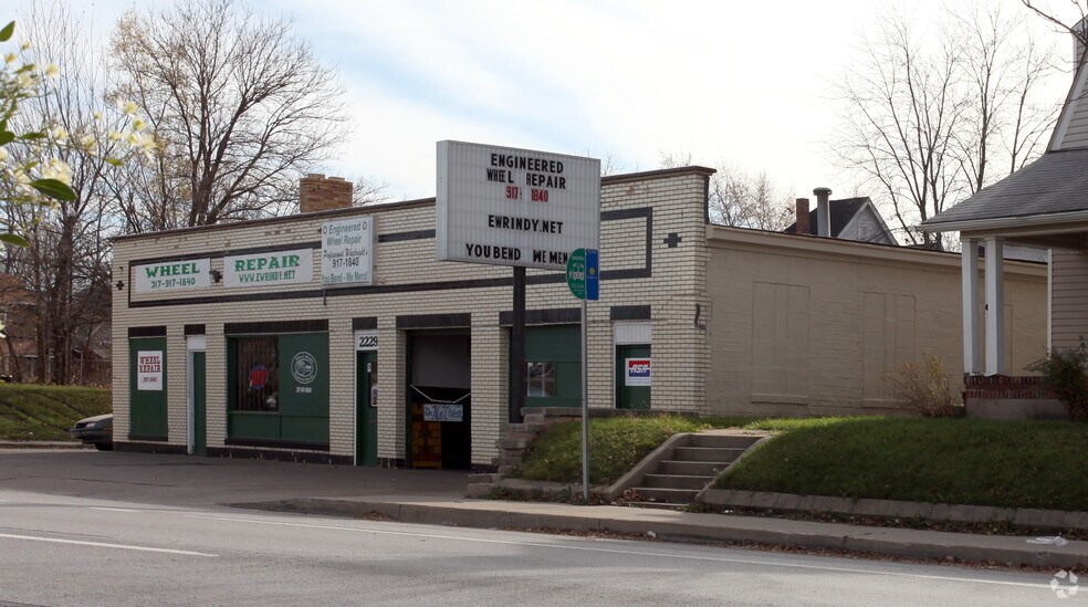 Primary Photo Of 2229 E New York St, Indianapolis Auto Repair For Lease