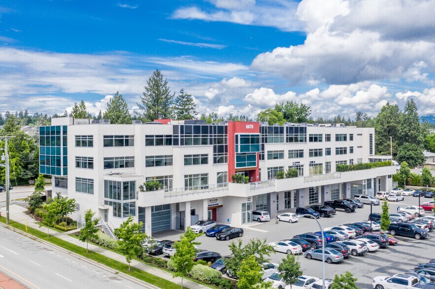 Primary Photo Of 6678 152 St, Surrey Office For Sale