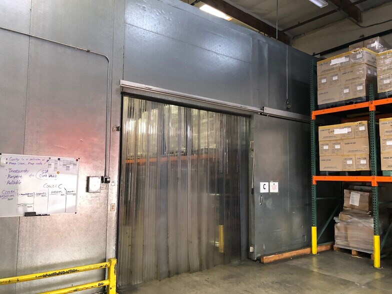 More Photos Of 4565 Firestone Blvd, South Gate Warehouse For Sale