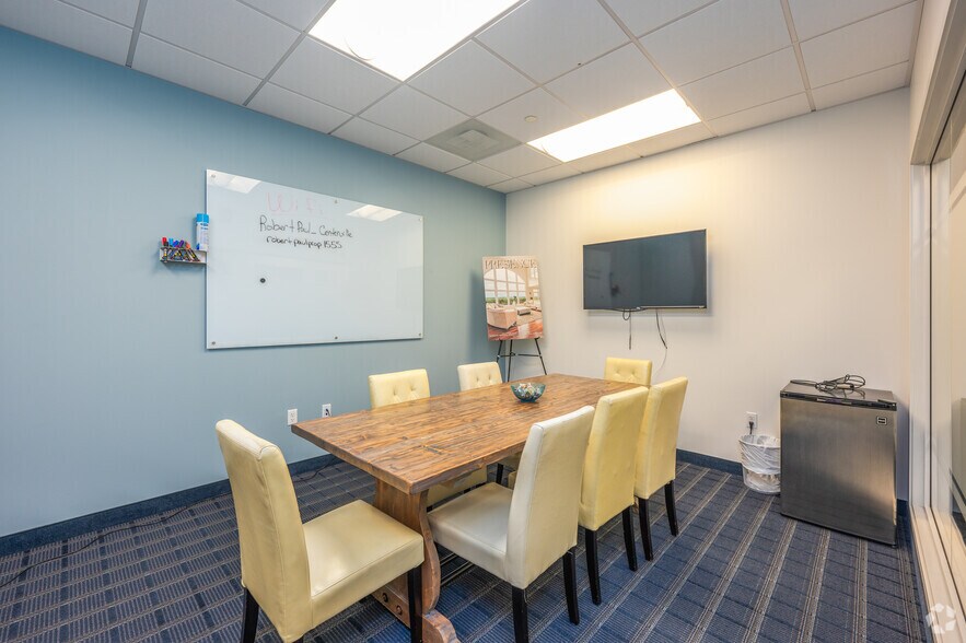 More Photos Of , Hyannis Office For Sale