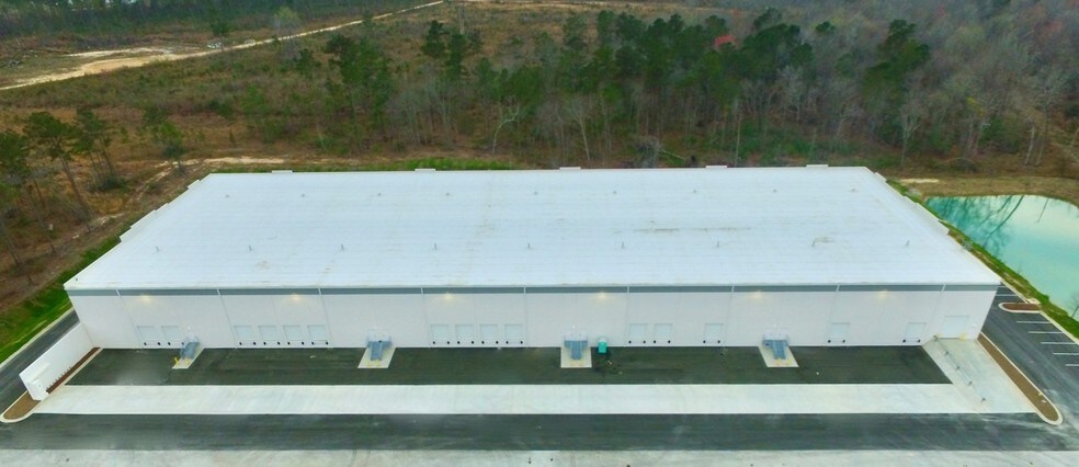 More Photos Of 8351 Palmetto Commerce Pky, Ladson Warehouse For Lease