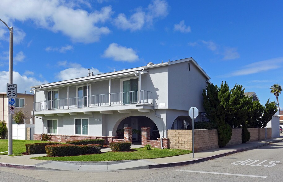 More Photos Of 4903 Nautilus St, Oxnard Apartments For Sale