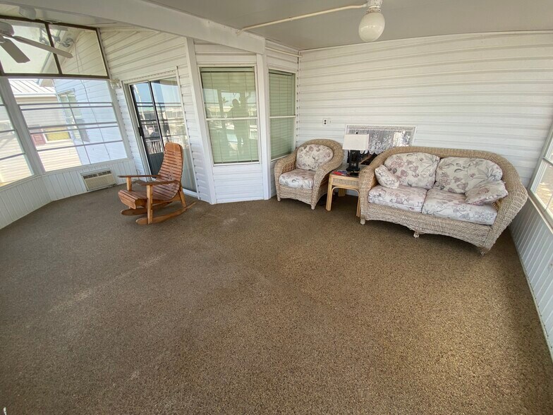 More Photos Of 3096 Skipper Ln, Saint James City Specialty For Sale