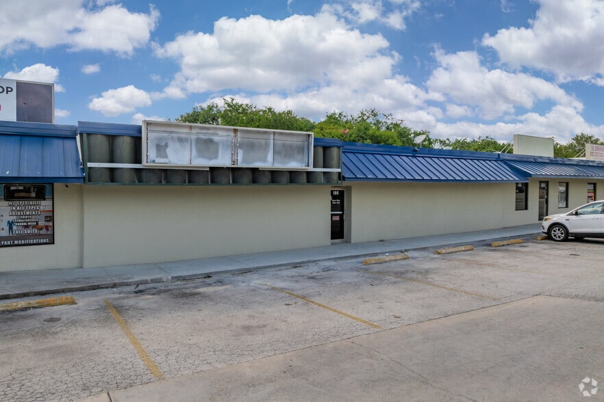 More Photos Of 8117-8165 Latigo Plz, San Antonio Unknown For Lease