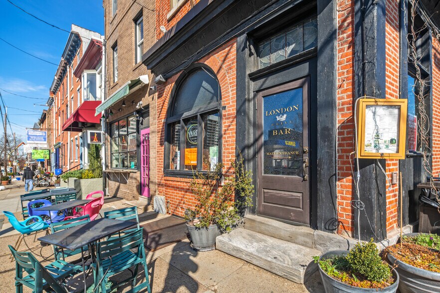 More Photos Of 2301 Fairmount Ave, Philadelphia Restaurant For Sale