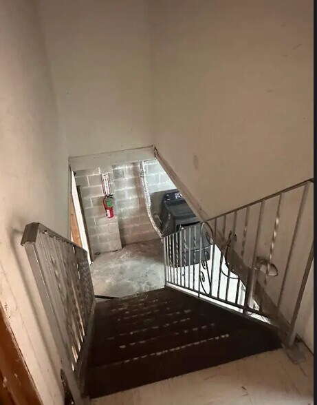 More Photos Of 2910 Boardwalk, Wildwood Storefront For Sale