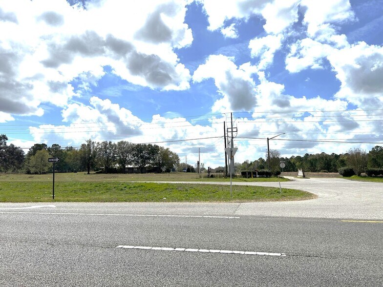 More Photos Of NW US-441 @ NW 104th Terr, Alachua Land For Sale