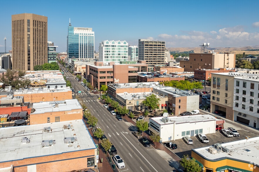 More Photos Of 106 Main St, Boise General Retail For Lease