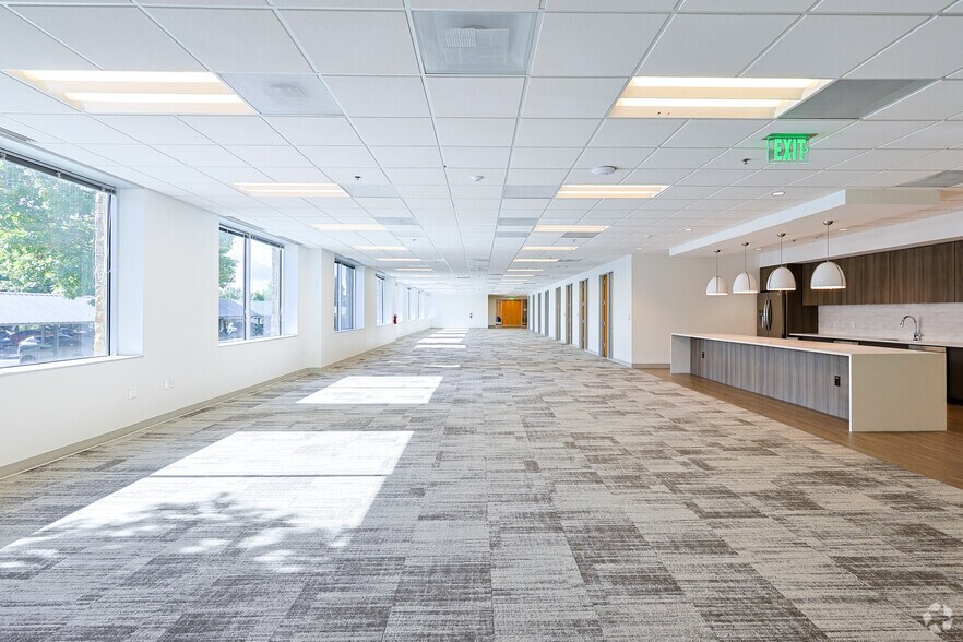 More Photos Of 12345 N Lamar Blvd, Austin Office For Lease