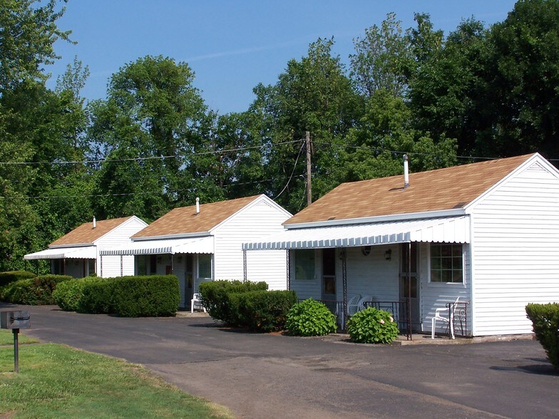 4670 W Ridge Rd, Spencerport, NY 14559 Motel For Sale