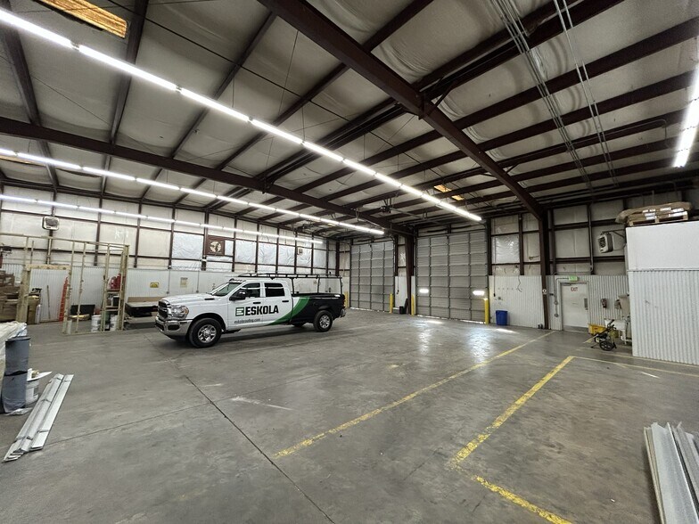 More Photos Of 3460 I 55 S, Jackson Warehouse For Lease