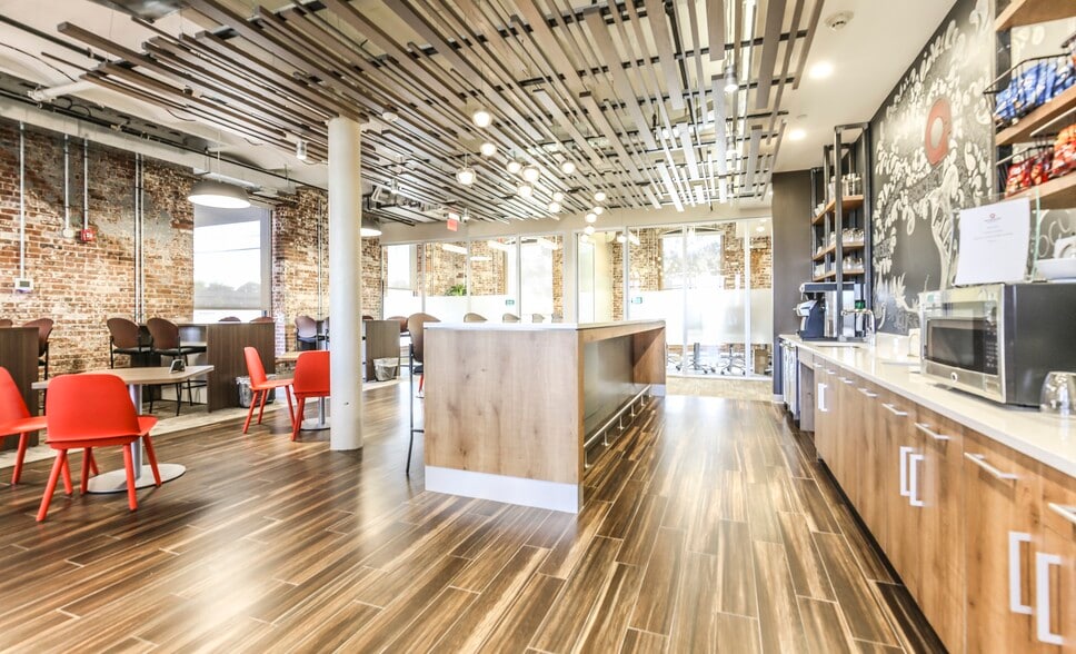 More Photos Of 700 Canal St, Stamford Office Residential For Lease