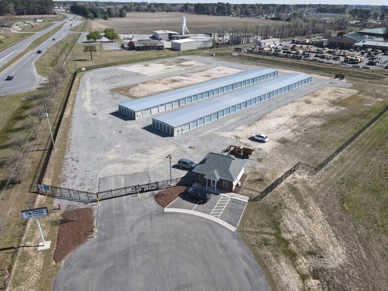 More Photos Of 2903 Storage Ln, Winterville Industrial For Sale