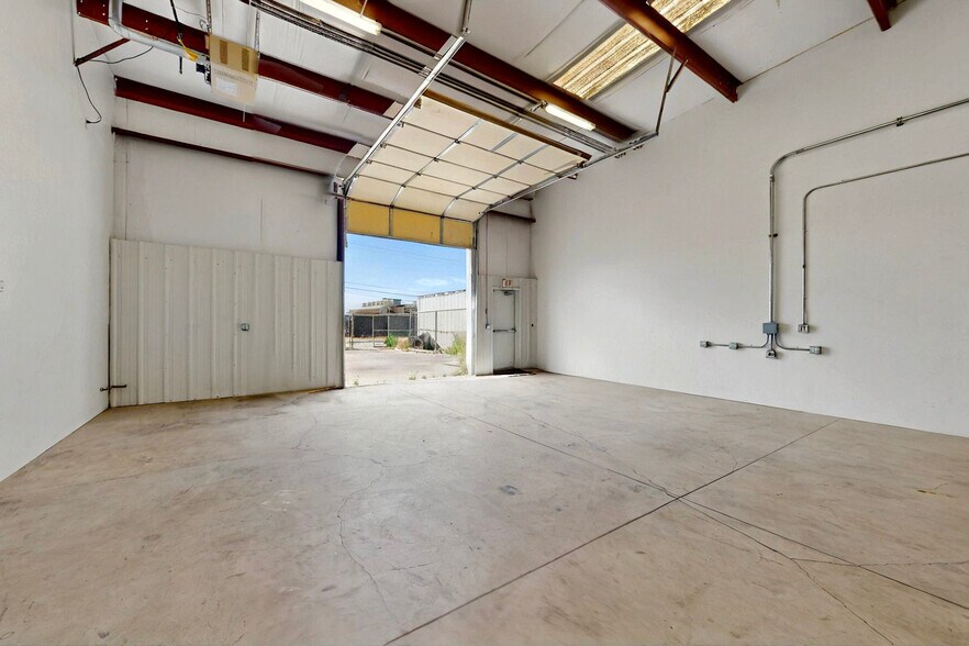 Primary Photo Of 7900 Lorraine Ct NE, Albuquerque Industrial For Sale