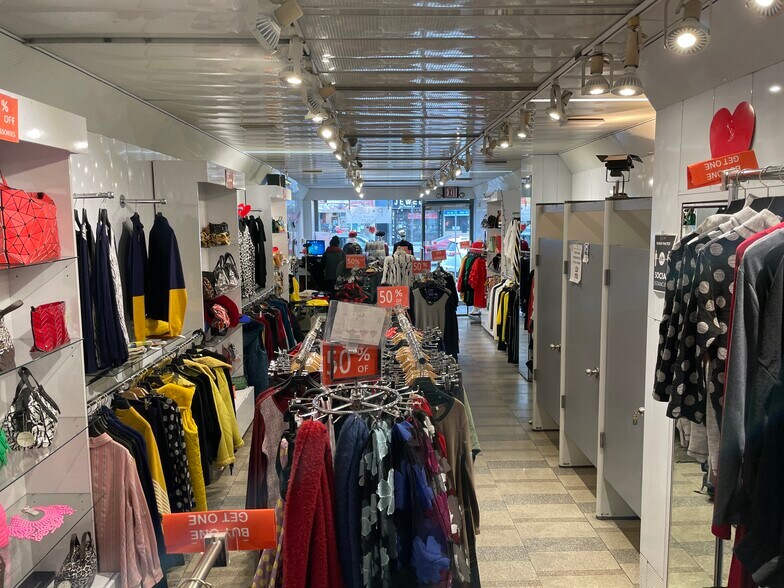 More Photos Of 409 86th St, Brooklyn Storefront Retail Office For Lease