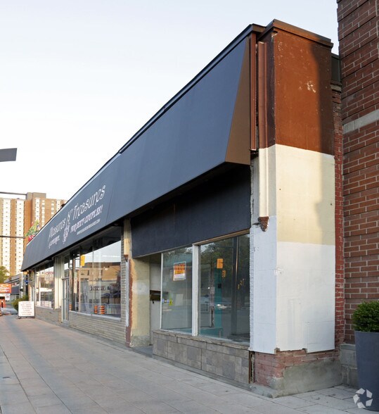 Primary Photo Of 487-497 Rideau St, Ottawa Storefront Retail Office For Lease