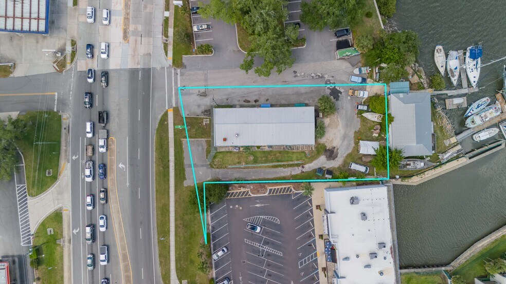 More Photos Of 801 Ponce De Leon Blvd, Saint Augustine Freestanding For Lease