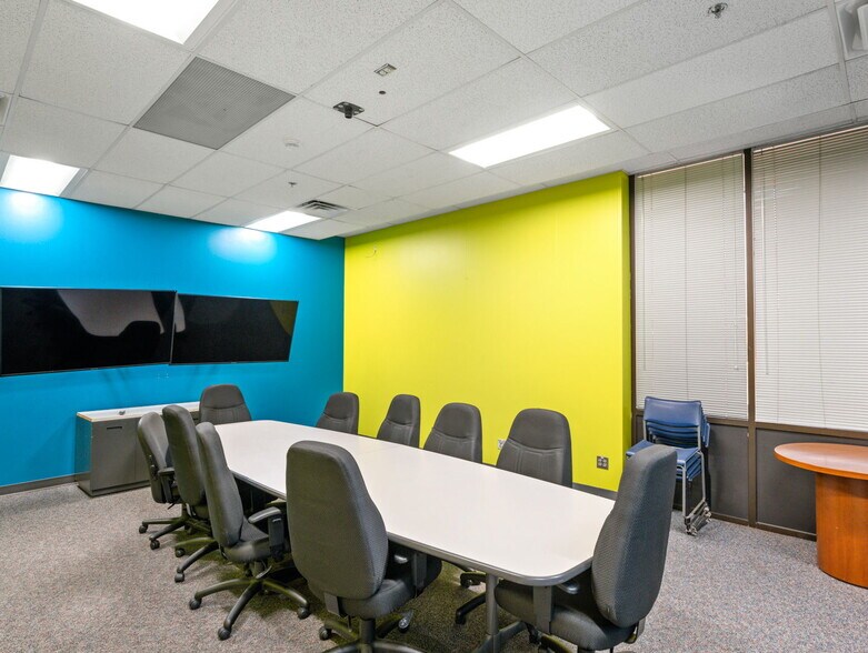 More Photos Of 1228 E Orman Ave, Pueblo Office For Sale