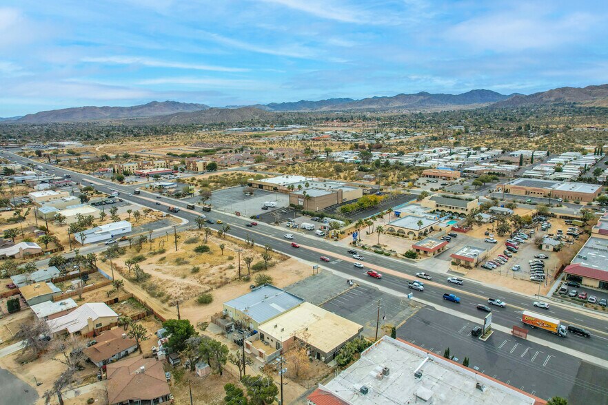 More Photos Of 56334-56336 29 Palms Hwy, Yucca Valley Storefront For Sale