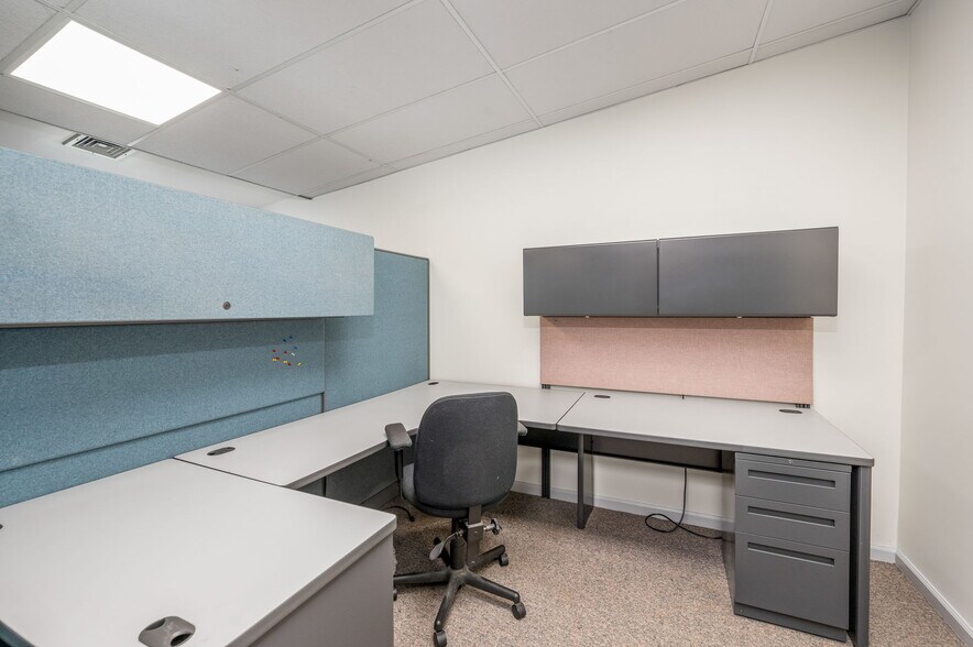 More Photos Of 3519 E Main St, Morgantown Office Residential For Lease